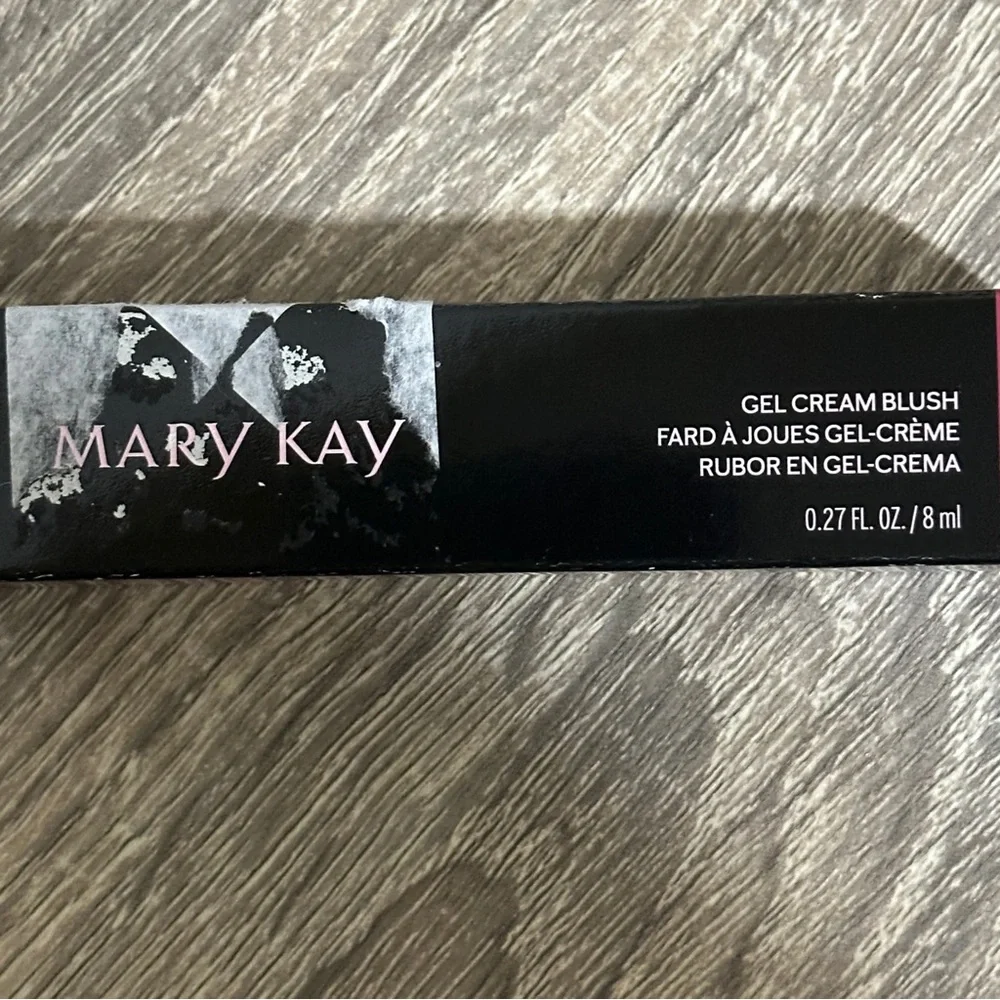 New In Box Mary Kay Gel Cream Blush in Berry‎ Happy #180613!